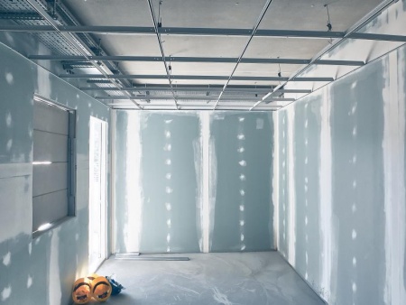 Les solutions innovantes pour la rénovation de votre plafond